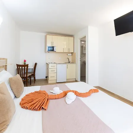 Apartment Amazing In Baska Voda